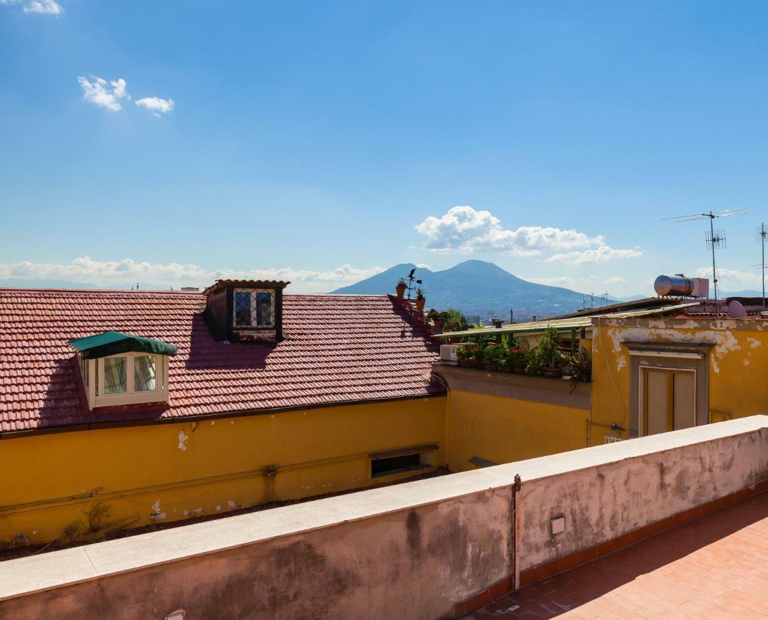 Casa Vacanze Sapienza 29 Naples Exterior photo